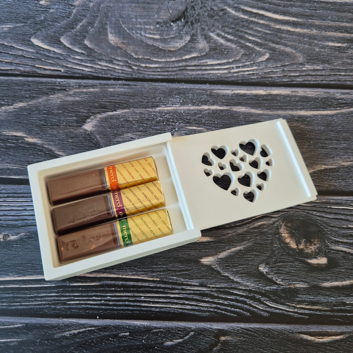 Geschenkbox mit Schiebedeckel für Gutscheinkarten oder Schokoriegel - 12,0 x 10,0 x 3,0cm