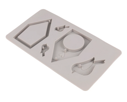 Gießform "Vogelhäuser" von der Firma Rayher aus Silikon für Gießbeton, Keraflott oder ähnliches, Abmessung der Gießform: 14,5x26x1,2cm