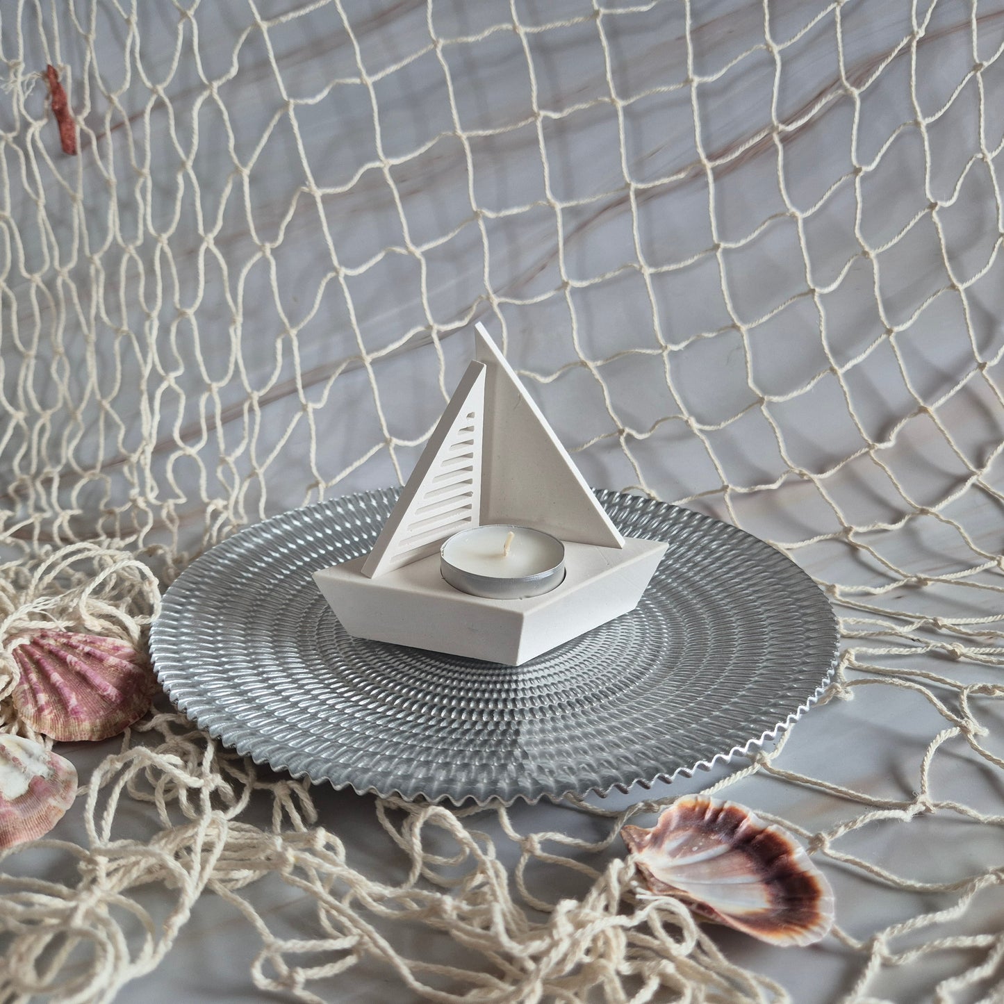 Segelboot mit Teelicht und 2 Segeln zum Wechseln aus Gießkeramik