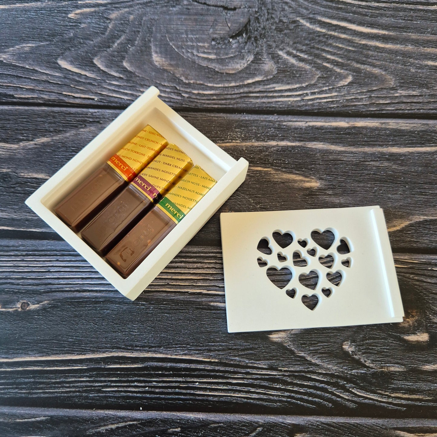 Geschenkbox mit Schiebedeckel für Gutscheinkarten oder Schokoriegel  -  12,0 x 10,0 x 3,0cm