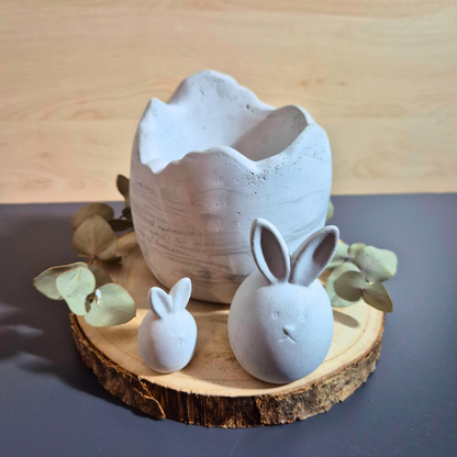 Vase in Osterei-Form für Trockenblumen, in Rustikalem Stil, aus Gießbeton, ca. 12,5 x 12 cm