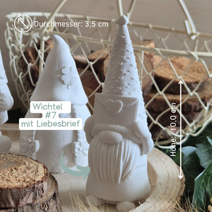 Wichtel Figur aus weißem Gießbeton, stehend, in verschiedenen Ausführungen, Abmessung: 8-10 cm hoch